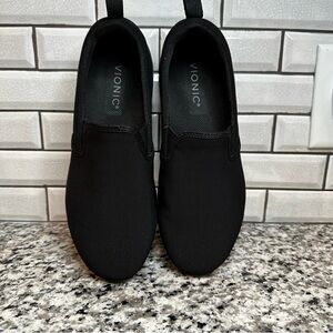SOLD Vionic Women’s Black Slip-On Shoes 7.5
